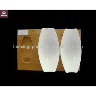 Super white porcelain 3pcs boat snack bowl wood tray